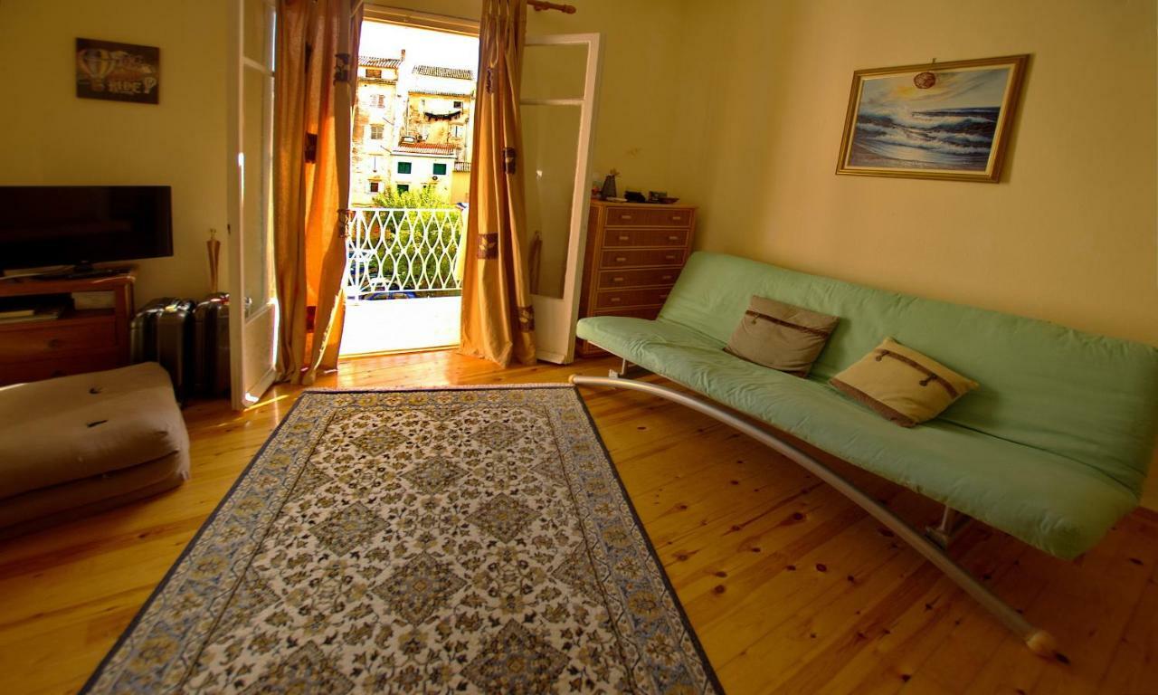 At The Heart Of Old Town Apartament *